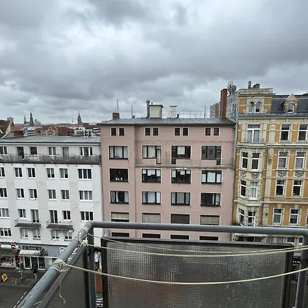 Zentrale 1-zimmer Wohnug In Appartamento *