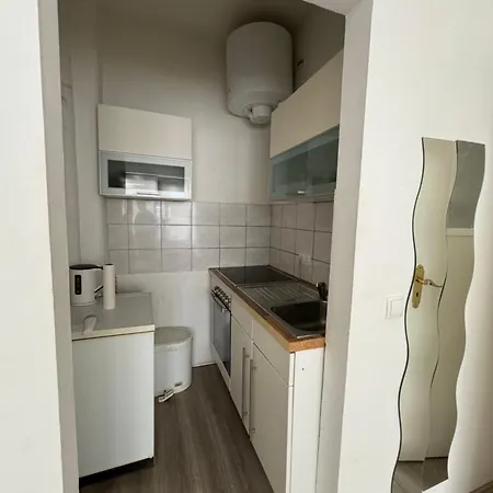 Lägenhet Zentrale 1-zimmer Wohnug In Hannover